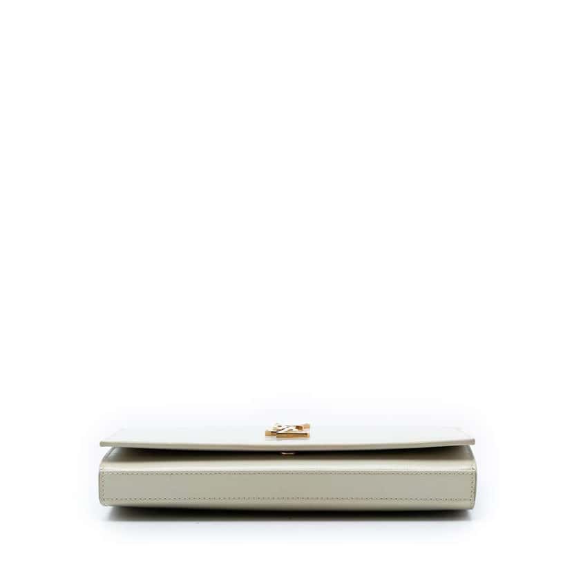 Saint Laurent Lizard Embossed Patent Cassandre Wallet On Chain White Leather Very good condition - Inside View