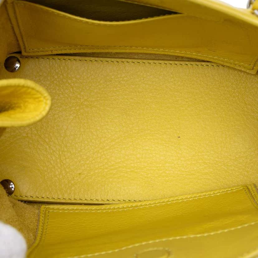 Balenciaga Mini Leather Papier A4 Zip Around Satchel Yellow Leather Very good condition - Model View