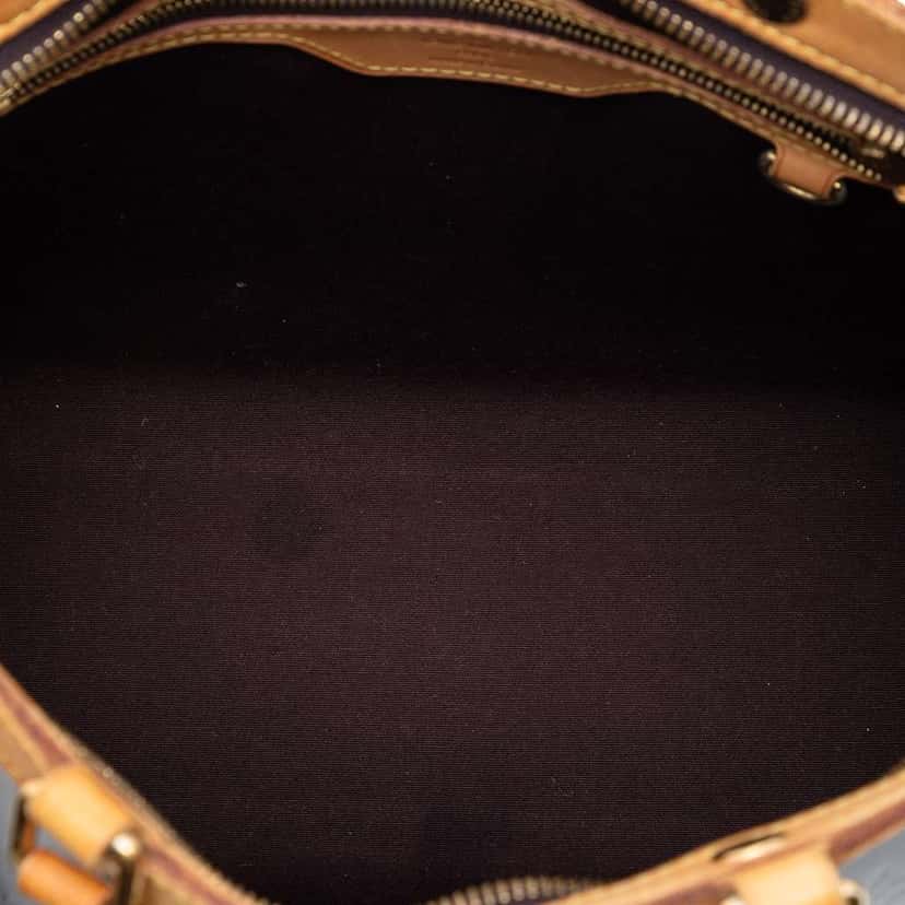 Louis Vuitton Monogram Vernis Brea MM Purple Leather Very good condition - Model View