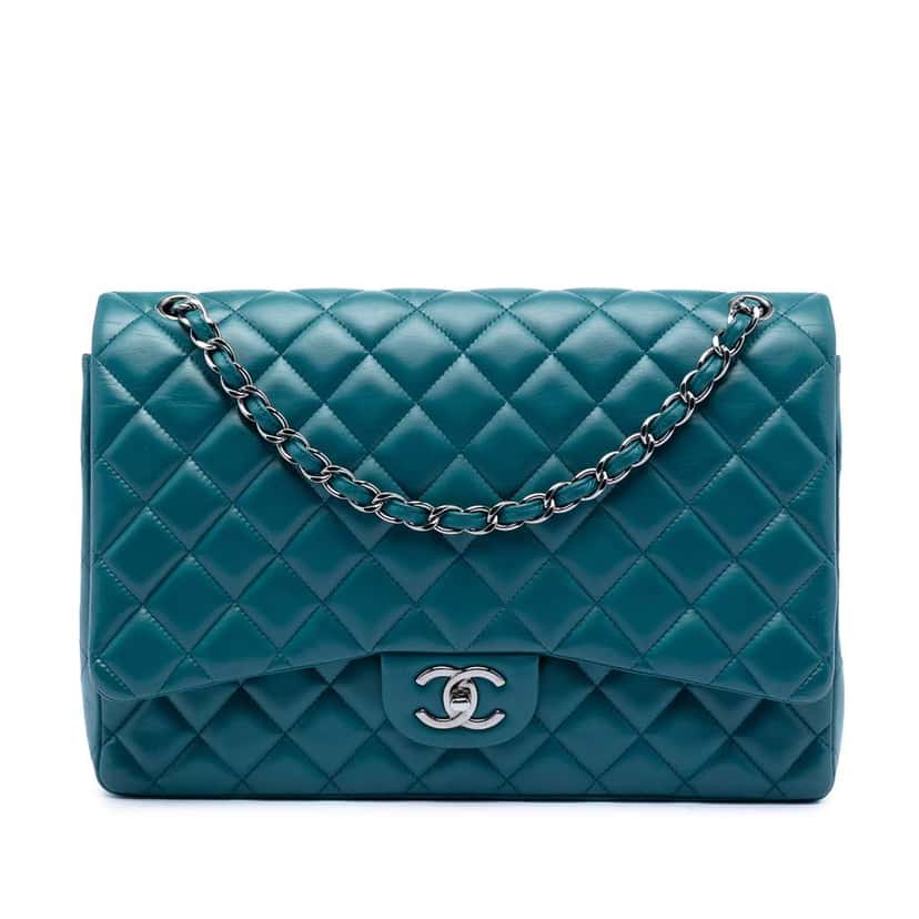 Chanel Maxi Classic Lambskin Double Flap Blue Leather Very good condition - Front View