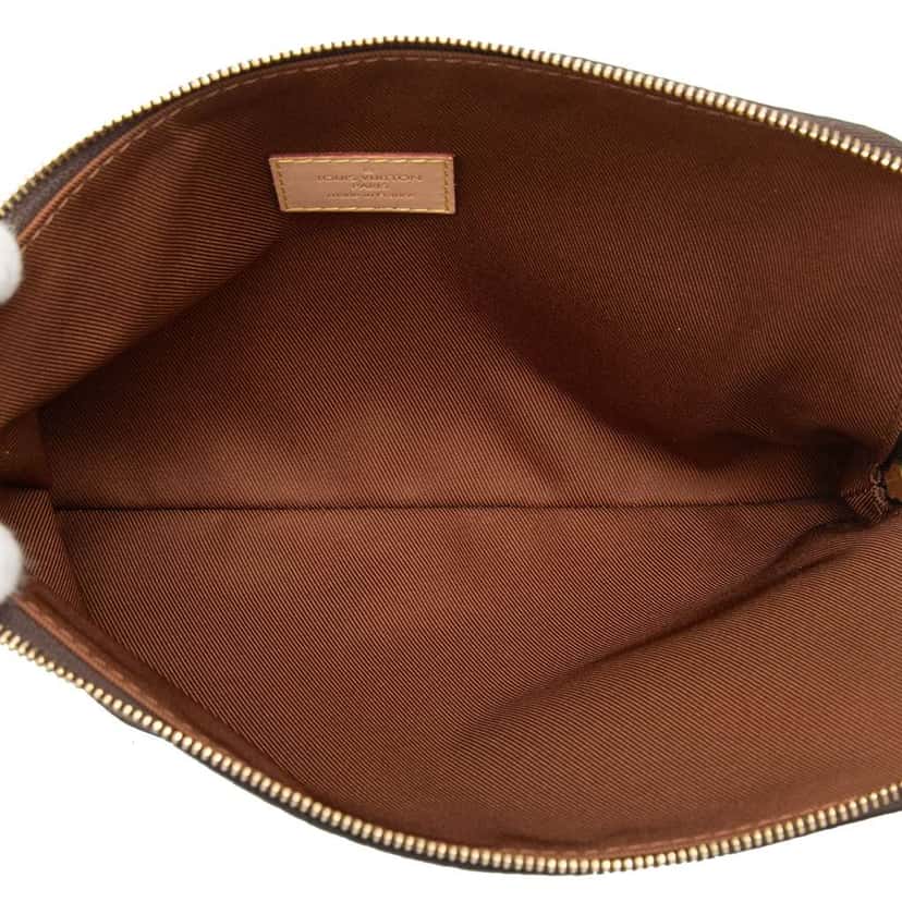 Louis Vuitton Monogram Etui Voyageur PM Brown Very good condition - Model View