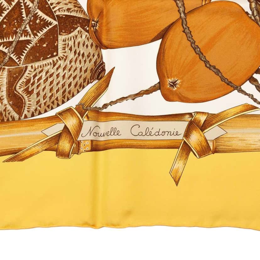 Hermès Nouvelle Caledonie Silk Scarf 90 Yellow Silk Very good condition - Box View