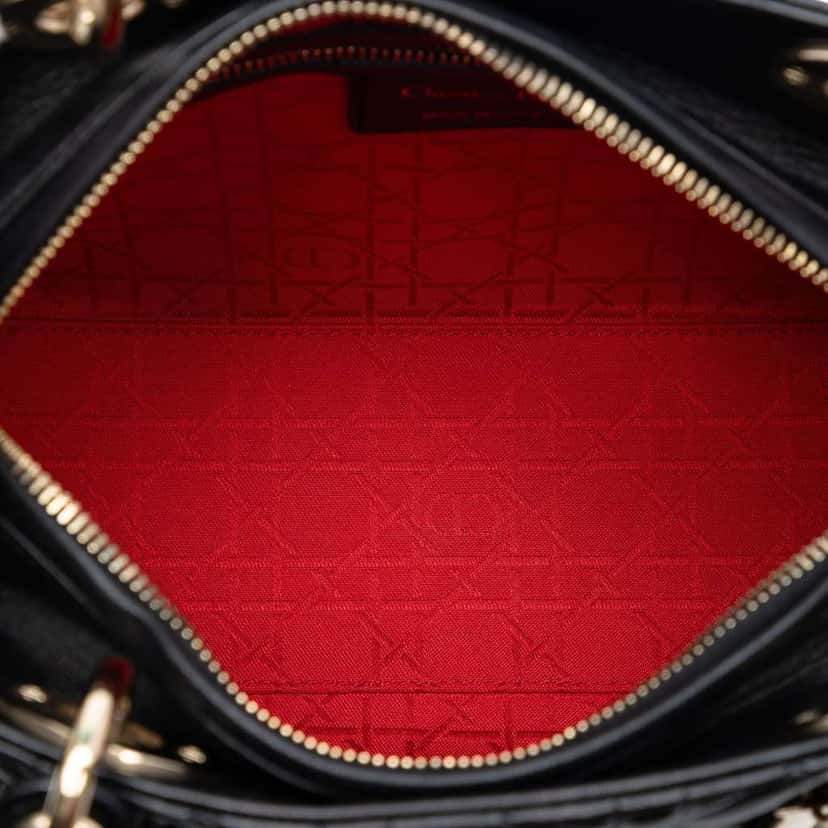 Dior Medium Lambskin Cannage Lady Dior Black Leather Very good condition - Model View