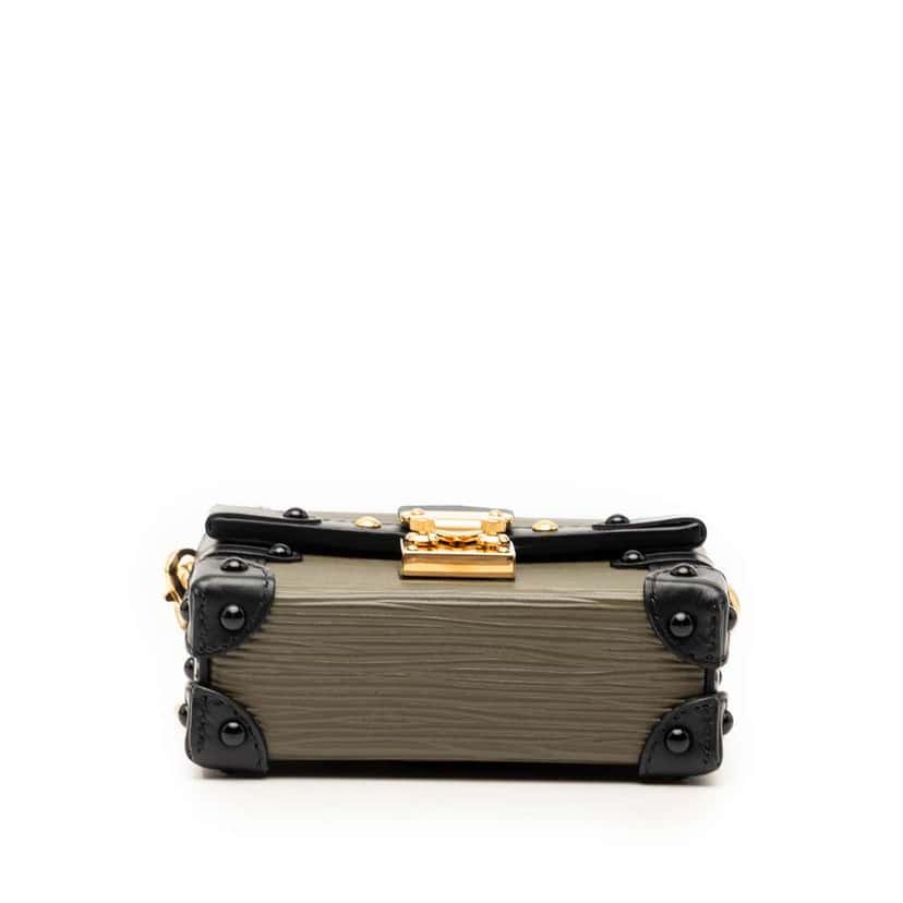 Louis Vuitton Epi Essential Trunk Crossbody Green Leather Very good condition - Inside View