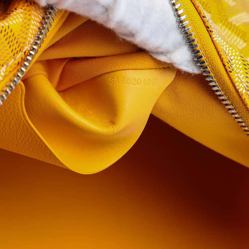 Goyard Goyardine Senat GM Yellow Canvas Very good condition - Box View