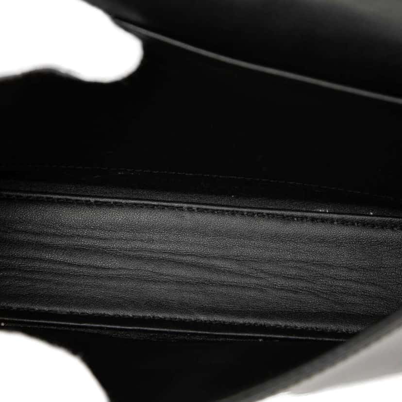 Celine Shiny Calfskin Claude Chain Shoulder Bag Black Leather Very good condition - Model View