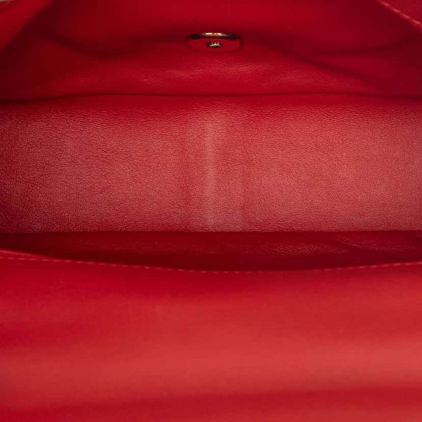 Chanel Small Lambskin Easy Carry Flap Red Leather Very good condition - Model View