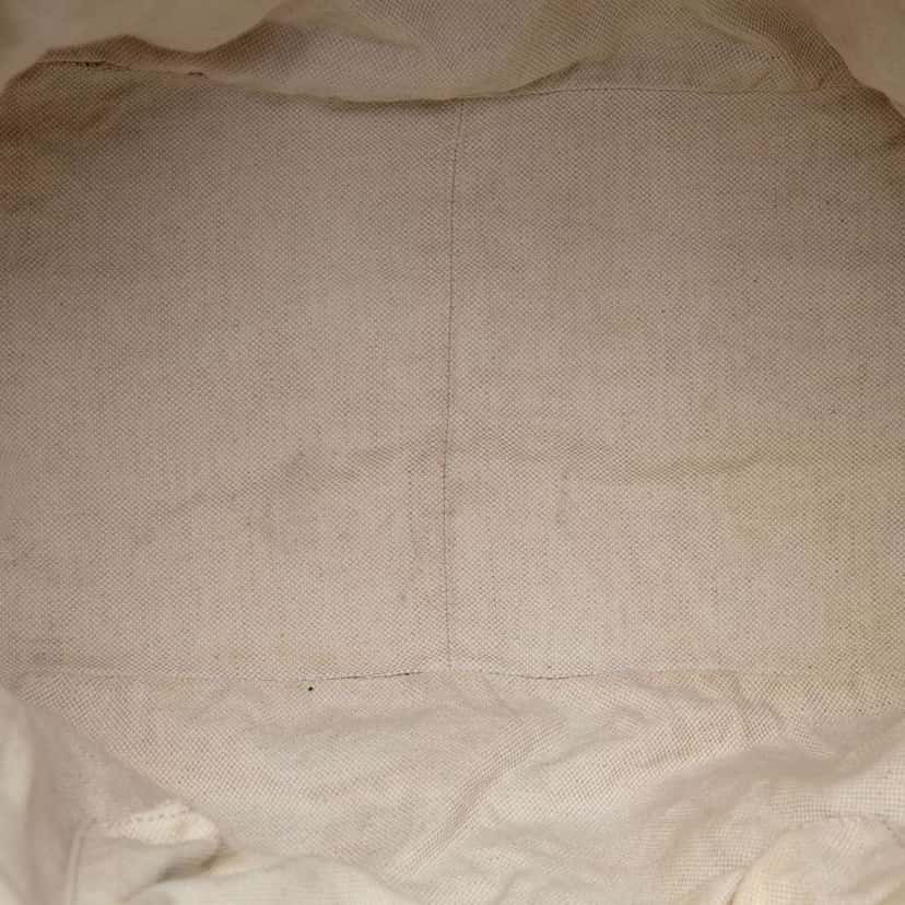 Gucci GG Canvas and Leather Bree Tote Beige Leather Good condition - Model View