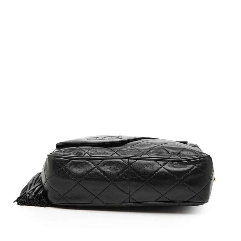 Chanel Mini CC Quilted Lambskin Tassel Camera Bag Black Leather Very good condition - Inside View