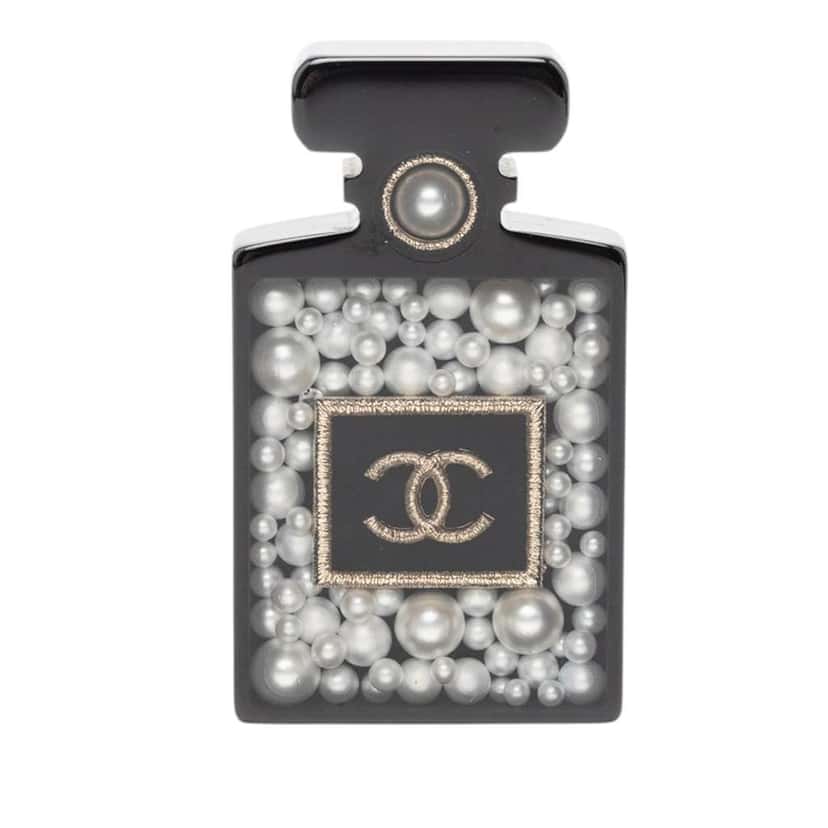 Chanel CC Resin and Faux Pearl Perfume Bottle Pin Brooch Black Very good condition - Front View