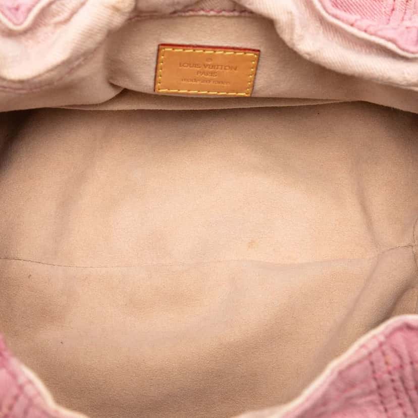 Louis Vuitton Monogram Denim Sunshine Pink Denim Very good condition - Model View