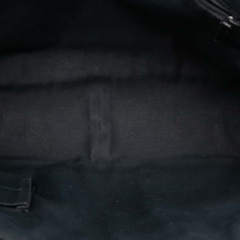 Gucci GG Nylon Abbey D Ring Pocket Tote Black Very good condition - Model View