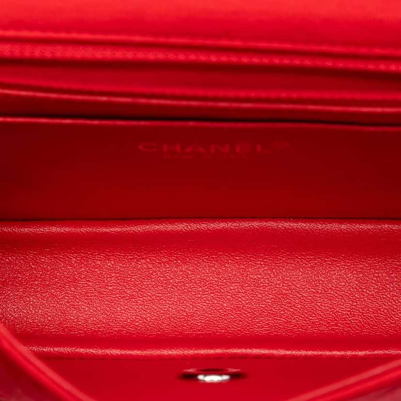 Chanel Mini Rectangular Classic Jersey Single Flap Red Cotton Very good condition - Model View