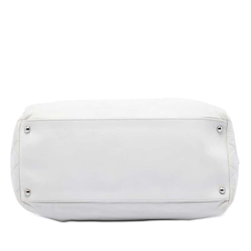 Chanel CC Lambskin Frame Tote White Leather Very good condition - Inside View