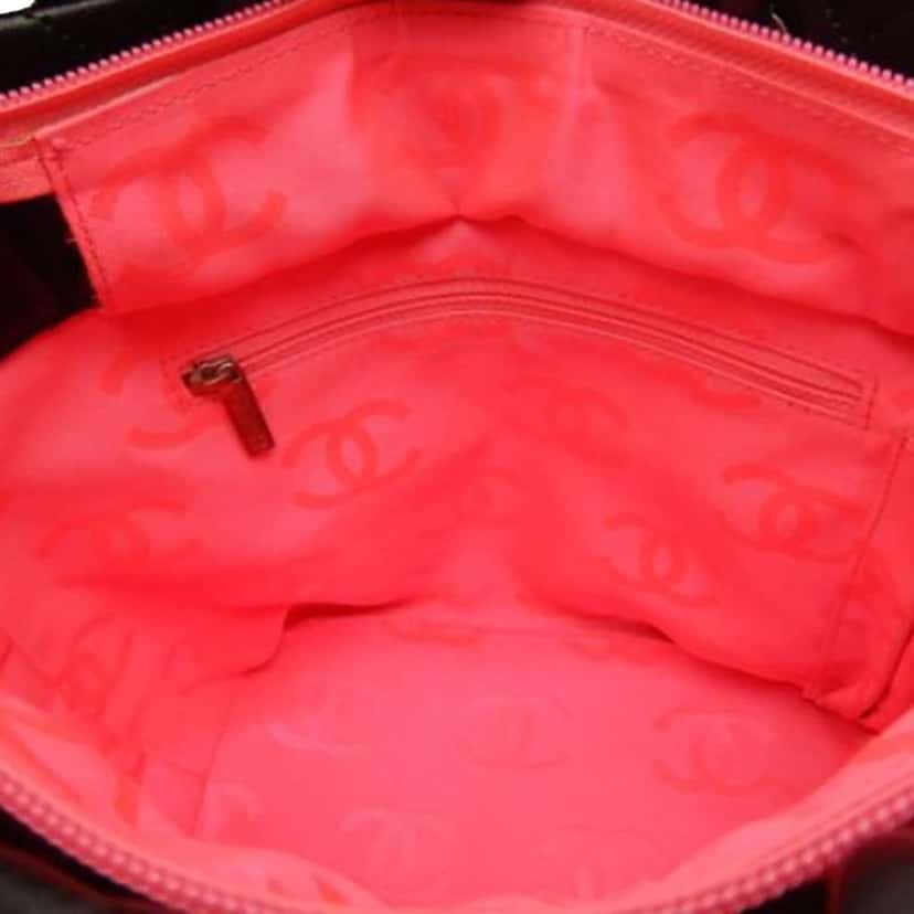 Chanel Medium Lambskin Cambon Ligne Tote Black Leather Very good condition - Box View