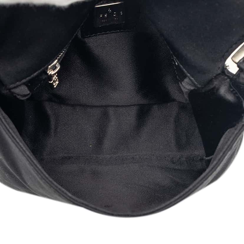 Fendi Cotton Flap Shoulder Bag Black Cotton Very good condition - Model View