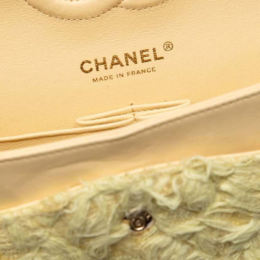 Chanel Medium Classic Fringed Tweed Double Flap Yellow Tweed Very good condition - Box View