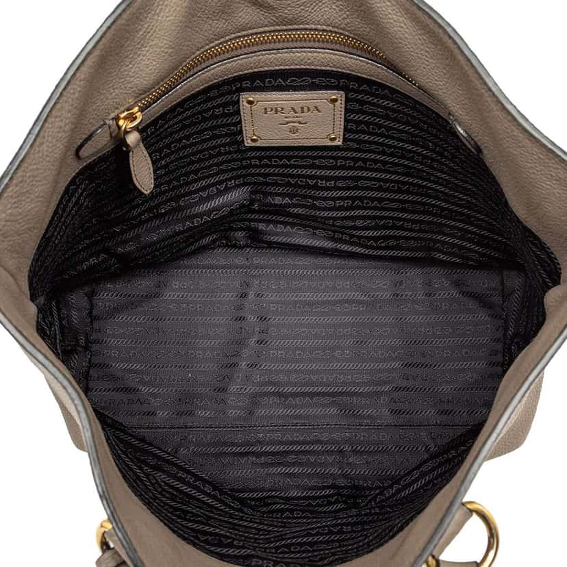 Prada Vitello Daino Canapa Logo Tote Brown Leather Very good condition - Model View