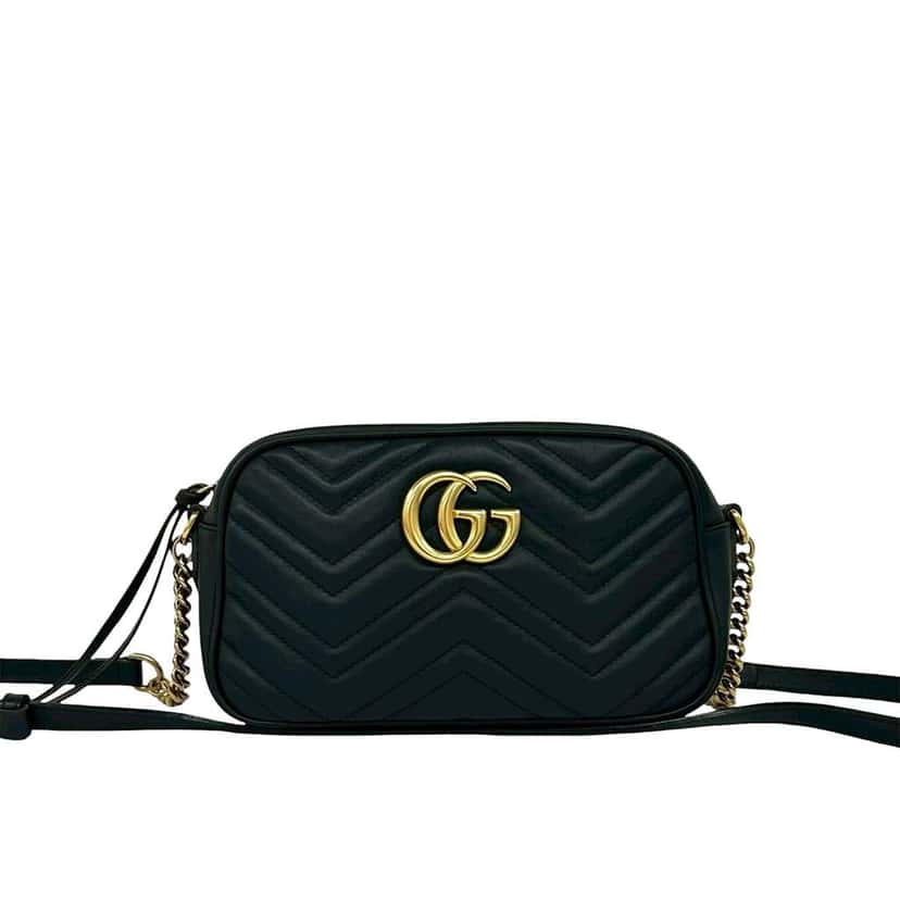 Gucci Small GG Marmont Matelasse Leather Crossbody Black Leather Very good condition - Front View