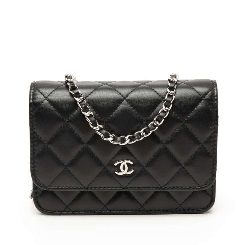 Chanel Mini CC Lambskin Wallet on Chain Black Leather Very good condition - Front View