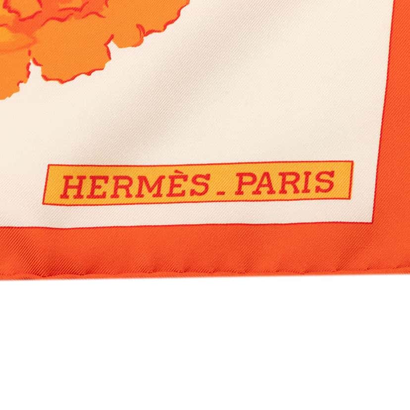 Hermès Les Pivoines Silk Scarf 90 Orange Silk Very good condition - Back View