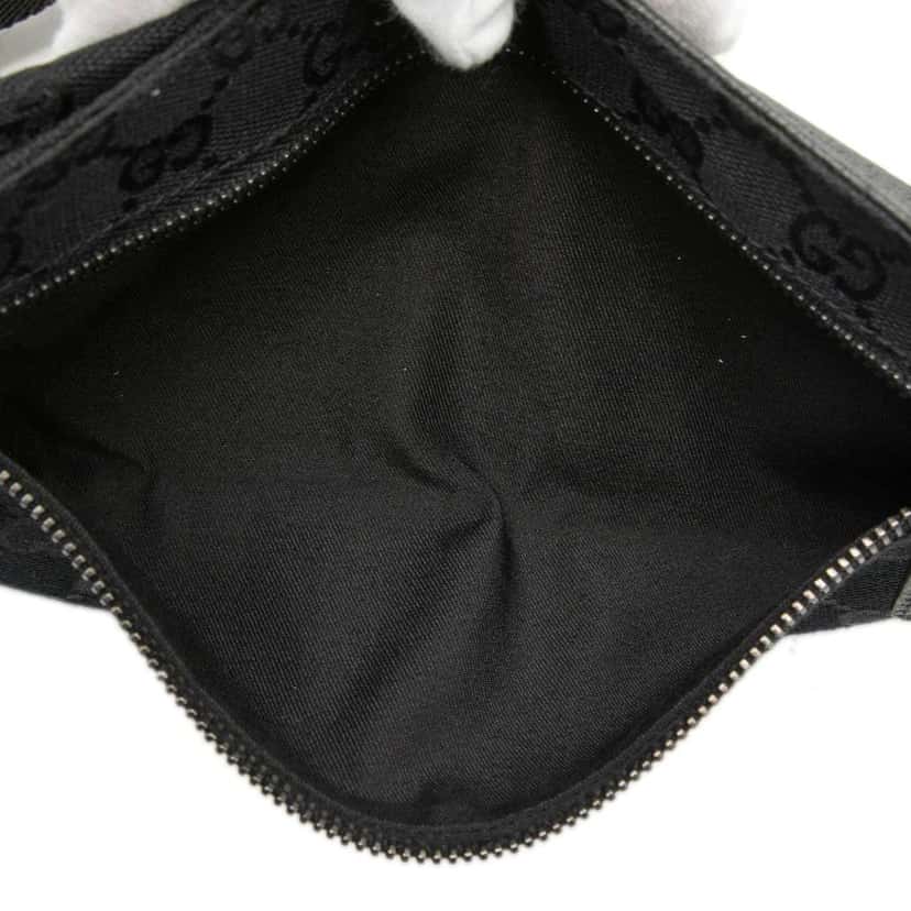 Gucci GG Canvas Double Pocket Belt Bag Black Canvas Very good condition - Model View