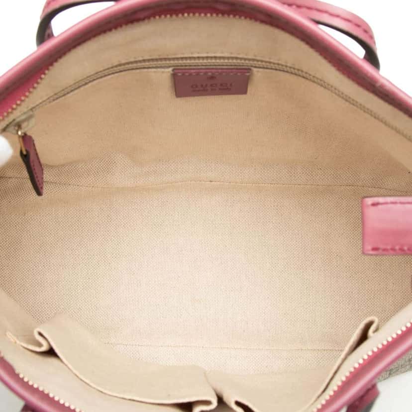 Gucci Small GG Supreme Convertible Tote Beige Canvas Very good condition - Model View