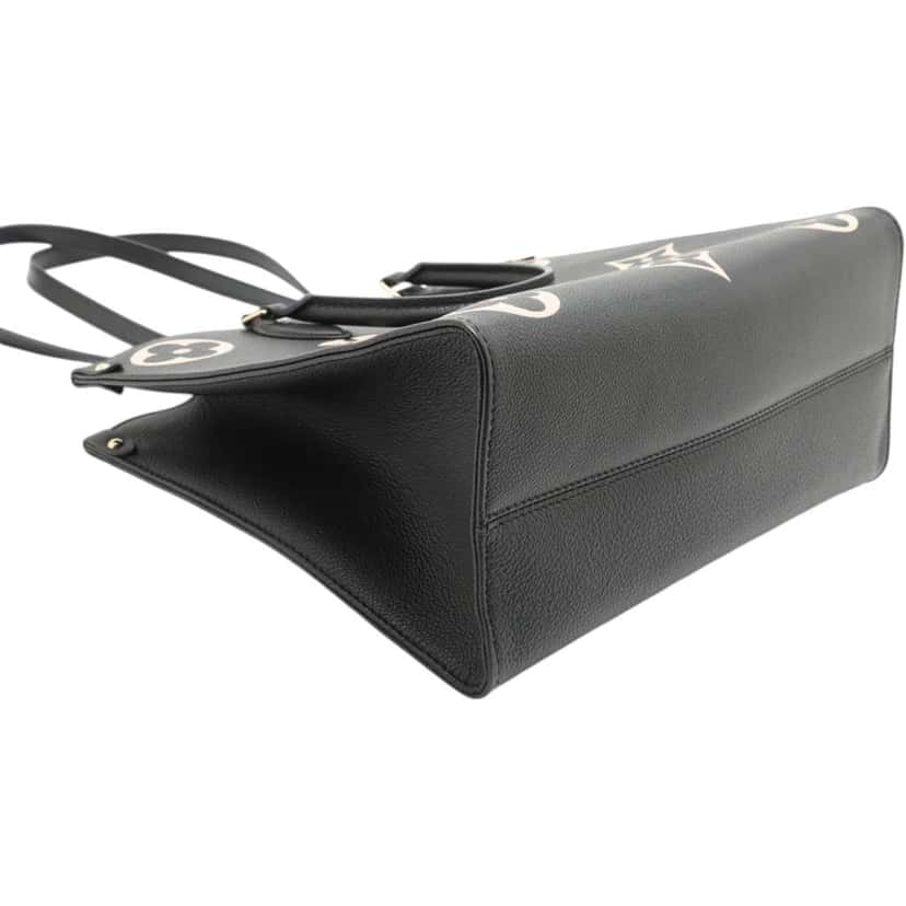 Louis Vuitton Bicolor Monogram Empreinte Giant Onthego MM Black Leather Very good condition - Inside View