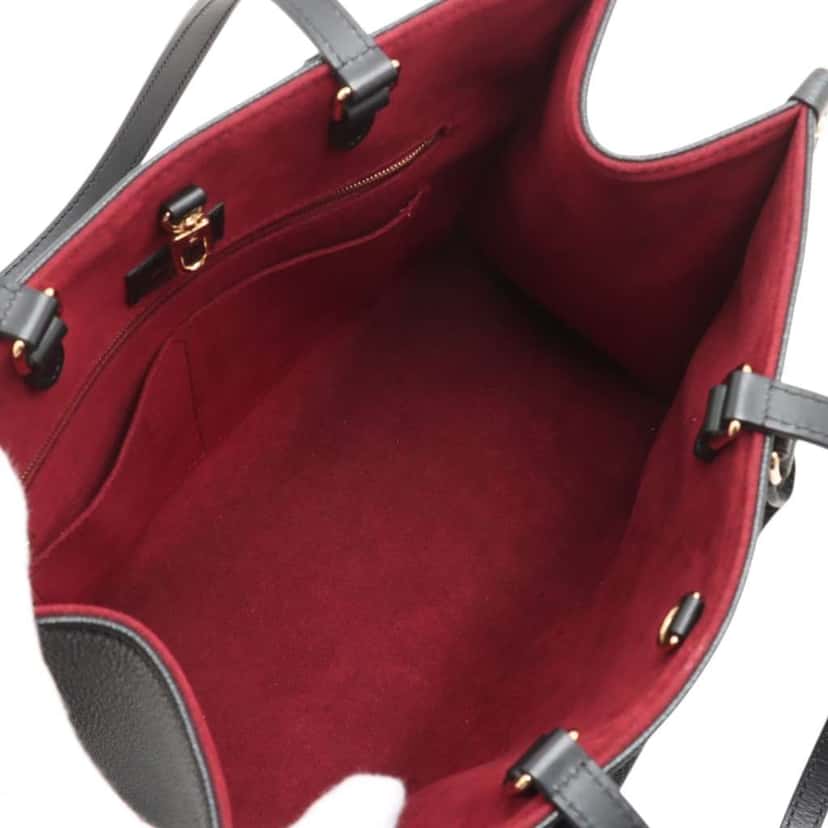 Louis Vuitton Bicolor Monogram Empreinte Giant Onthego MM Black Leather Very good condition - Box View