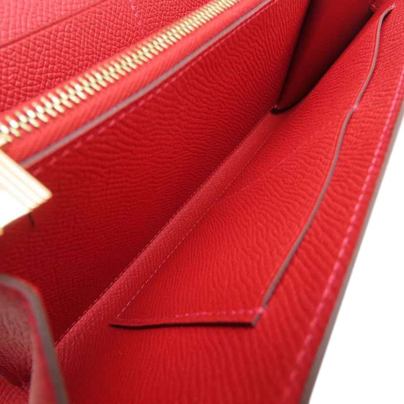 Hermès Epsom Kelly To Go Wallet Red Leather Very good condition - Model View