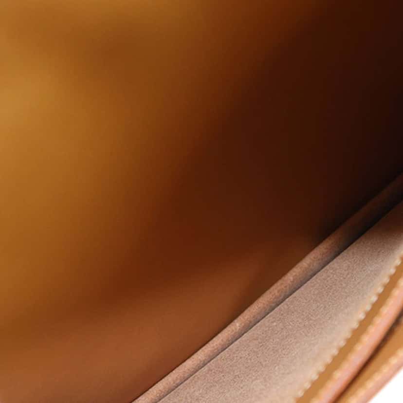 Hermès Barenia Sac a Depeches 38 Yellow Leather Very good condition - Box View