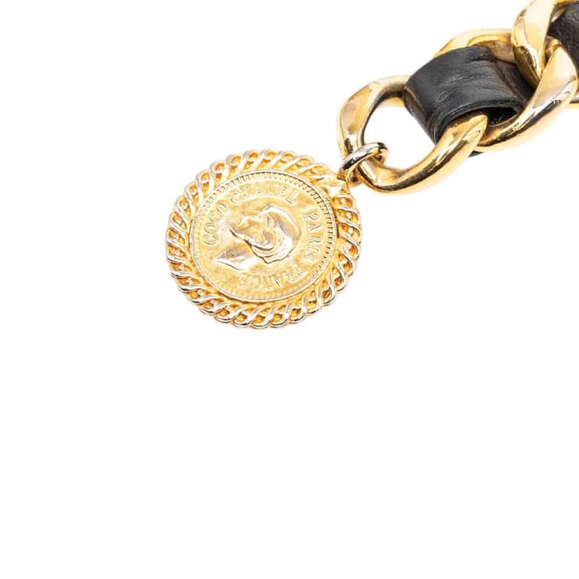Chanel CC Gold Plated Leather Woven Medallion Chain Belt Gold Metal Very good condition - Back View