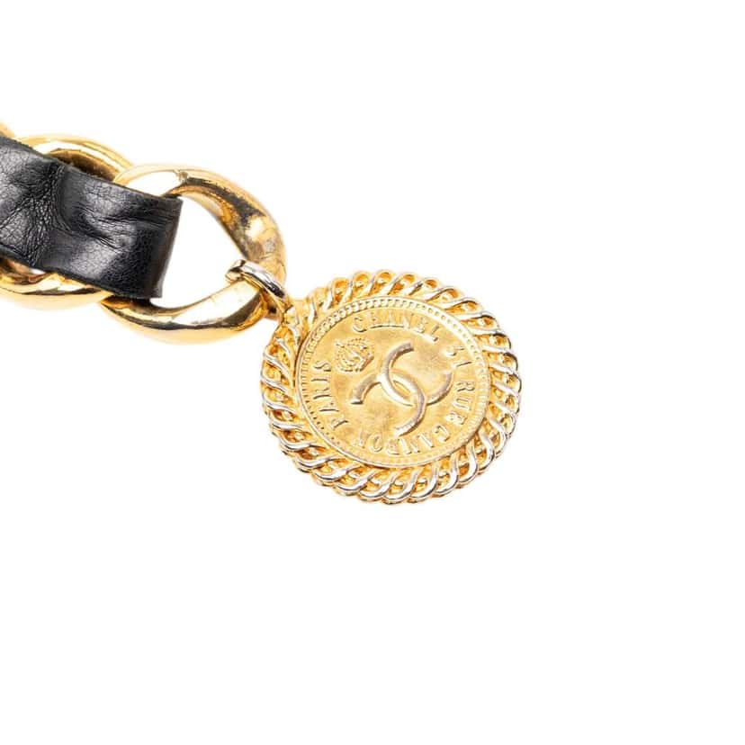 Chanel CC Gold Plated Leather Woven Medallion Chain Belt Gold Metal Very good condition - Inside View