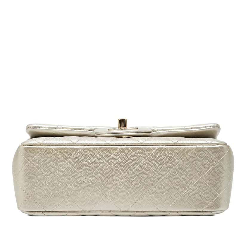 Chanel Mini Rectangular Classic Metallic Caviar Single Flap Gold Leather Very good condition - Inside View