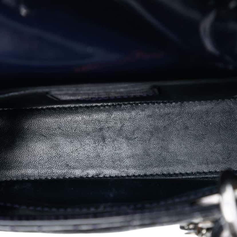 Dior Mini Patent Cannage Lady Dior Purple Leather Very good condition - Model View