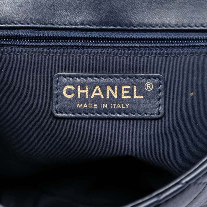 Chanel Mini Quilted Lambskin Mademoiselle Chic Flap Blue Leather Very good condition - Box View