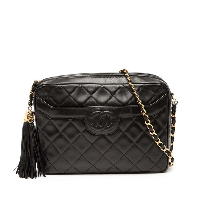 Chanel CC Quilted Lambskin Tassel Camera Bag Black Leather Very good condition - Front View