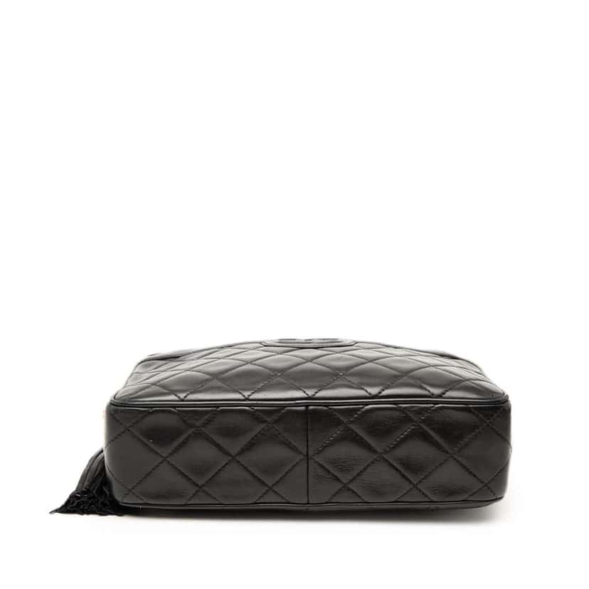 Chanel CC Quilted Lambskin Tassel Camera Bag Black Leather Very good condition - Inside View