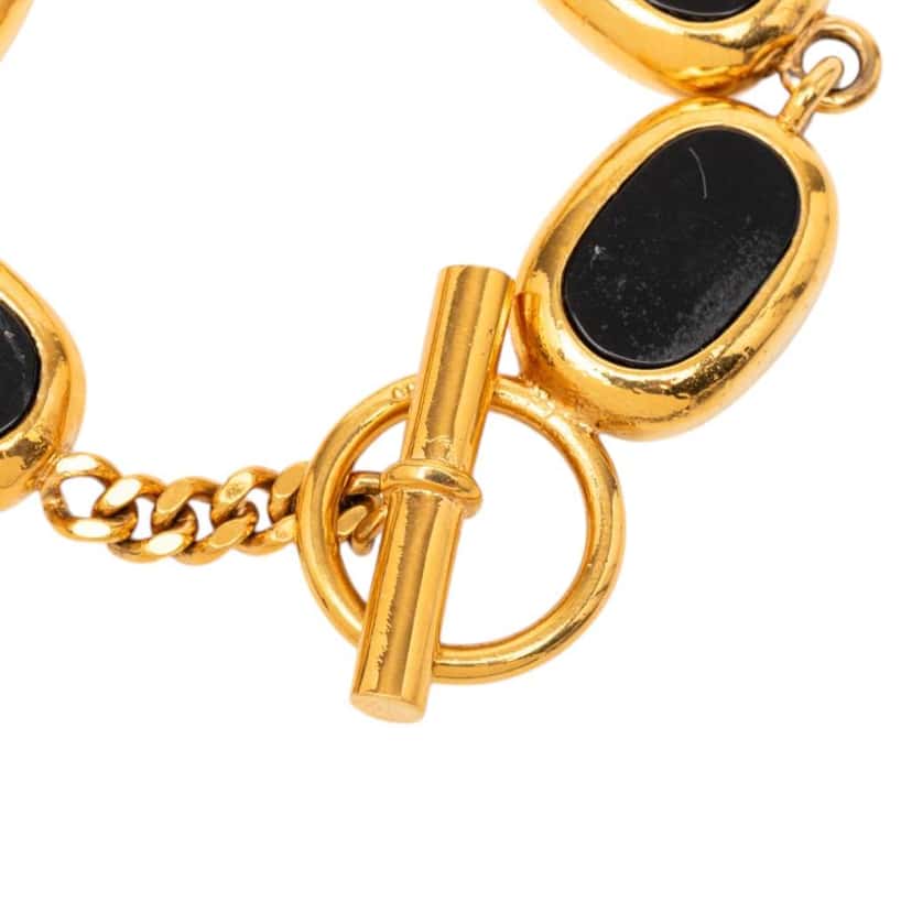 Chanel Gold Plated Resin Charm Chain Bracelet Gold Metal Very good condition - Model View