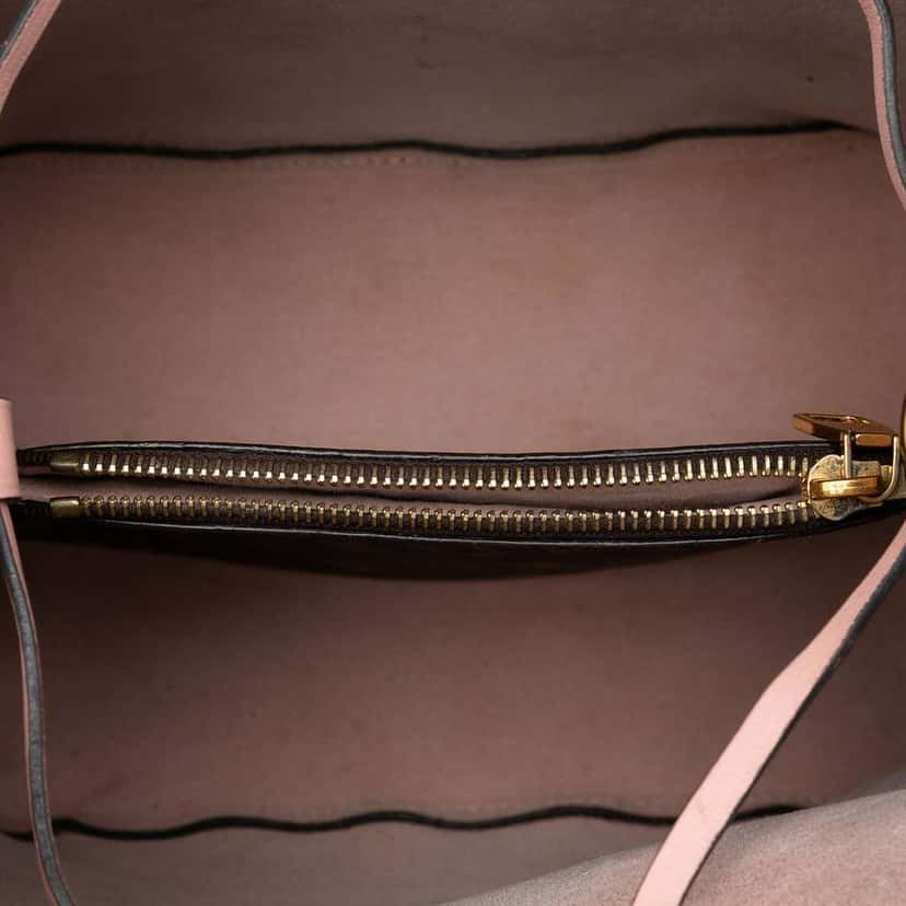 Louis Vuitton Monogram Neonoe MM Brown Very good condition - Model View