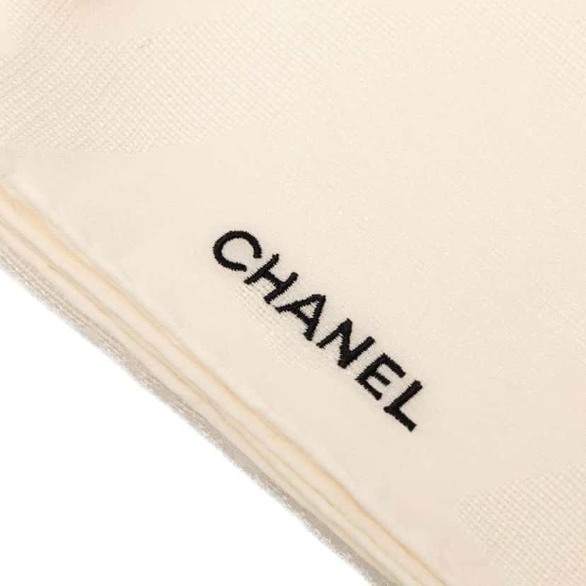 Chanel Embroidered Silk Scarf White Silk Very good condition - Inside View