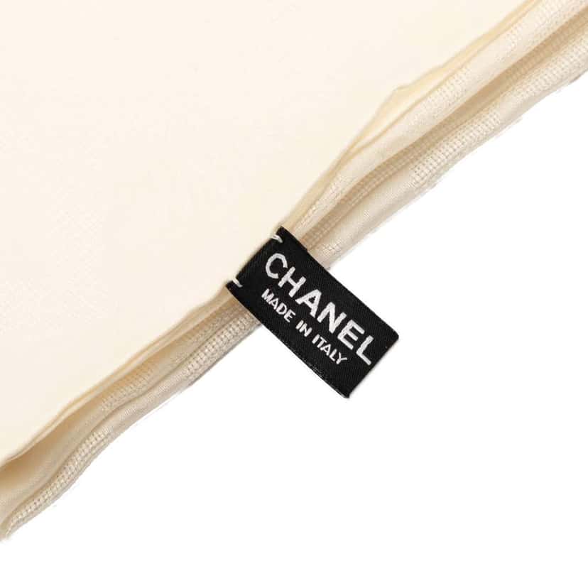 Chanel Embroidered Silk Scarf White Silk Very good condition - Box View