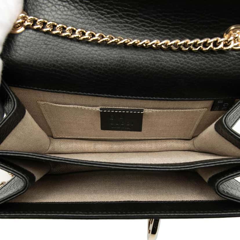 Gucci Small Dollar Calfskin Interlocking G Crossbody Black Leather Very good condition - Model View