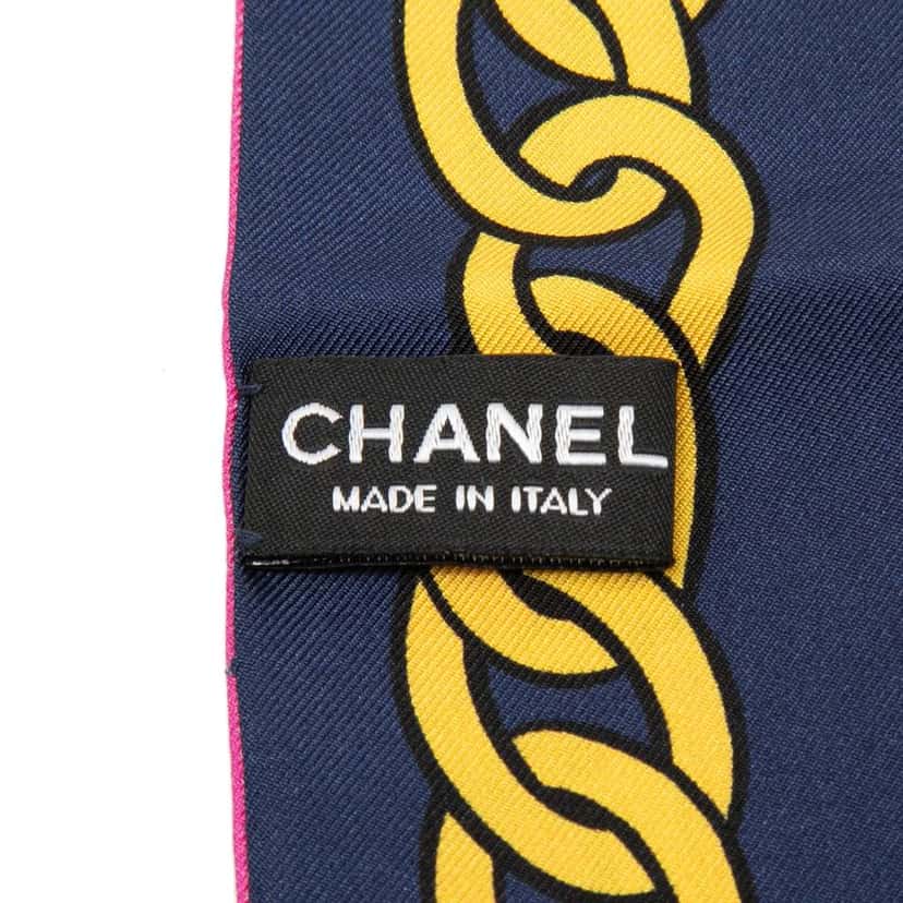 Chanel Coco Charms Print Silk Slim Bandeau Scarf Pink Silk Very good condition - Inside View