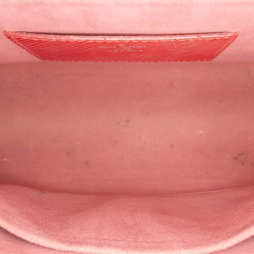 Louis Vuitton Epi Twist MM Red Leather Good condition - Model View