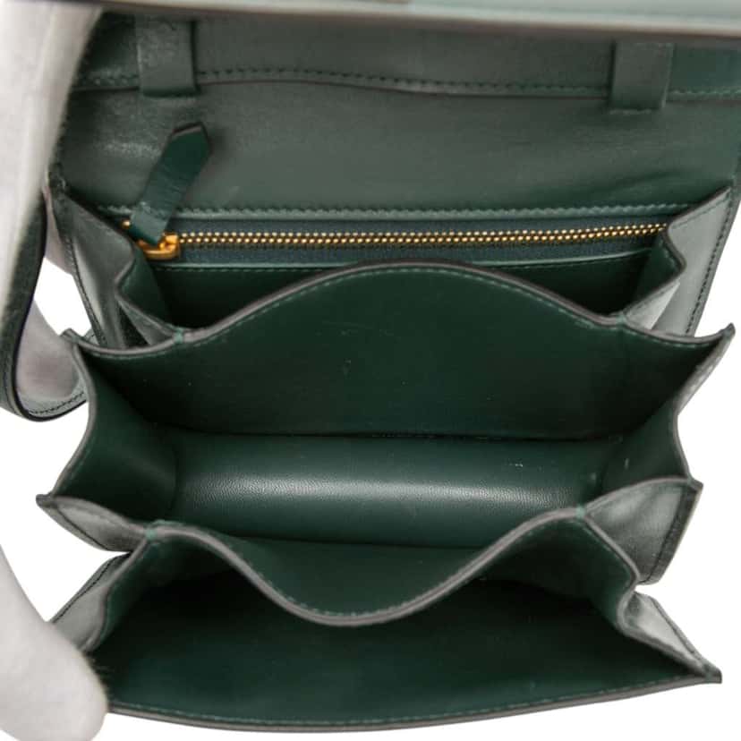 Celine Small Calfskin Classic Box Green Leather Very good condition - Model View