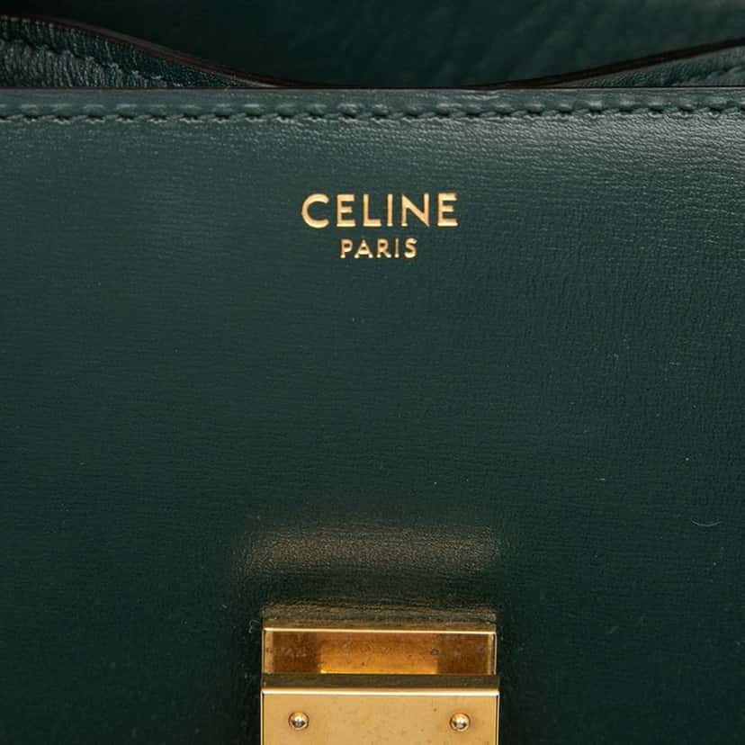 Celine Small Calfskin Classic Box Green Leather Very good condition - Box View