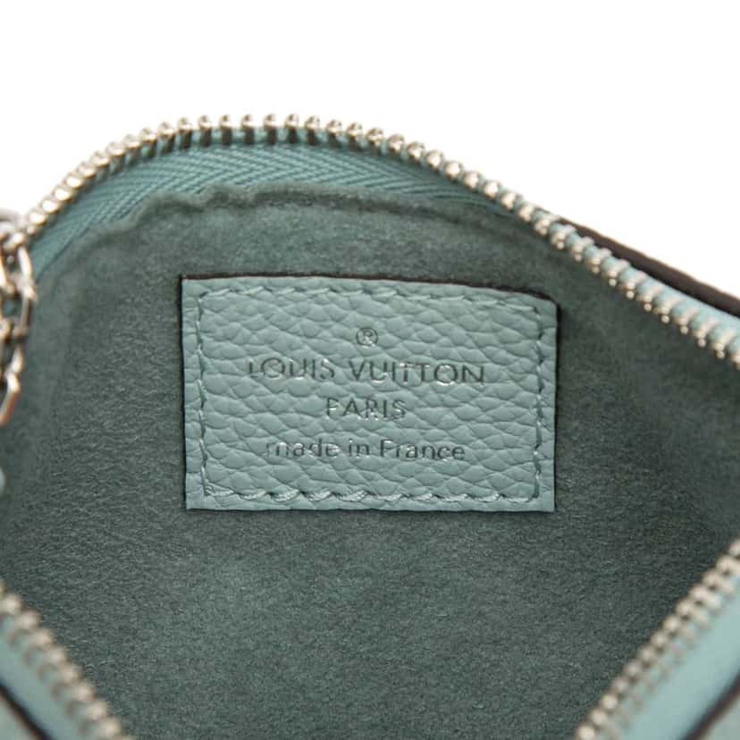 Louis Vuitton Monogram Mahina Pochette Cles Blue Leather Very good condition - Box View