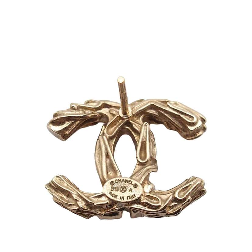 Chanel CC Brass and Strass Push Back Earrings Gold Metal Very good condition - Model View