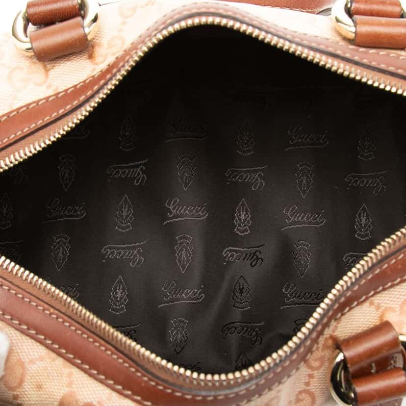 Gucci Small GG Crystal Duchessa Boston Bag Pink Canvas Very good condition - Model View